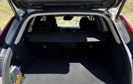 Volvo XC60 II, 2019 год, 3 250 000 рублей, 12 фотография