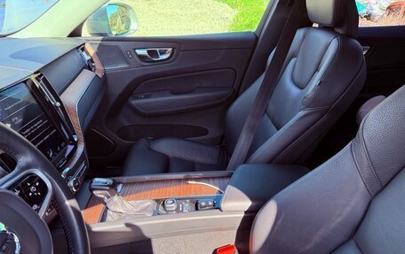 Volvo XC60 II, 2019 год, 3 250 000 рублей, 10 фотография