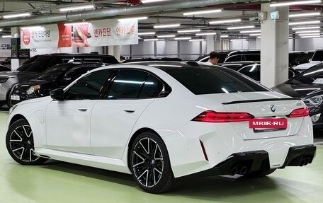 BMW M5, 2025 год, 15 945 123 рублей, 3 фотография