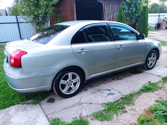 Toyota Avensis II, 2005 год, 650 000 рублей, 1 фотография