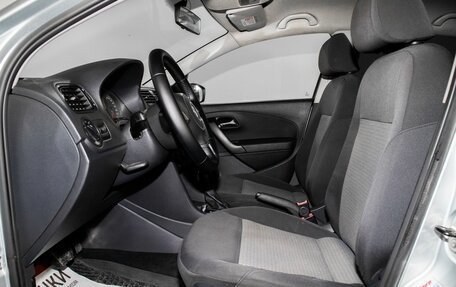 Volkswagen Polo VI (EU Market), 2013 год, 725 000 рублей, 5 фотография