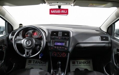 Volkswagen Polo VI (EU Market), 2013 год, 725 000 рублей, 8 фотография