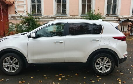 KIA Sportage IV рестайлинг, 2017 год, 1 800 000 рублей, 5 фотография