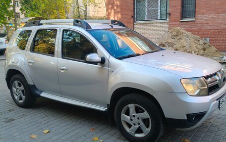 Renault Duster I рестайлинг, 2019 год, 900 000 рублей, 3 фотография
