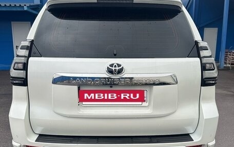 Toyota Land Cruiser Prado 150 рестайлинг 2, 2019 год, 5 800 000 рублей, 4 фотография