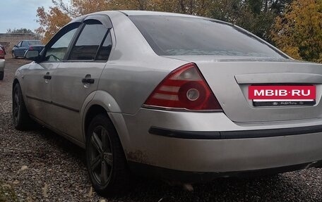 Ford Mondeo III, 2002 год, 310 000 рублей, 3 фотография