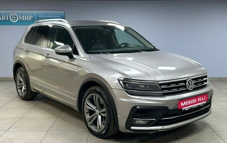 Volkswagen Tiguan II, 2019 год, 2 112 000 рублей, 3 фотография