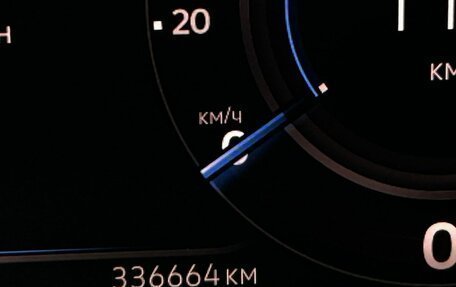 Volkswagen Tiguan II, 2019 год, 2 112 000 рублей, 19 фотография