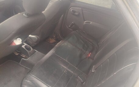 Renault Logan I, 2011 год, 330 000 рублей, 4 фотография