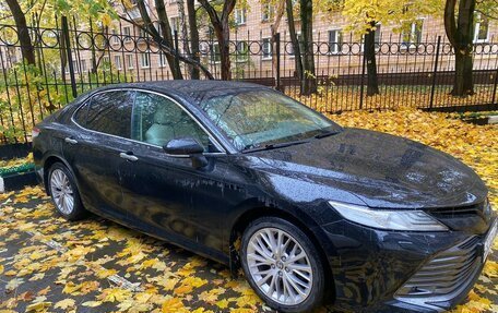 Toyota Camry, 2020 год, 3 200 000 рублей, 1 фотография