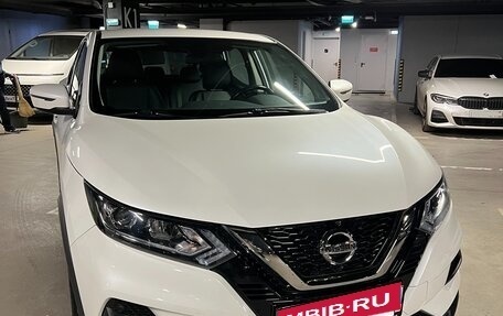 Nissan Qashqai, 2022 год, 2 200 000 рублей, 2 фотография