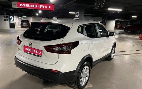 Nissan Qashqai, 2022 год, 2 200 000 рублей, 6 фотография