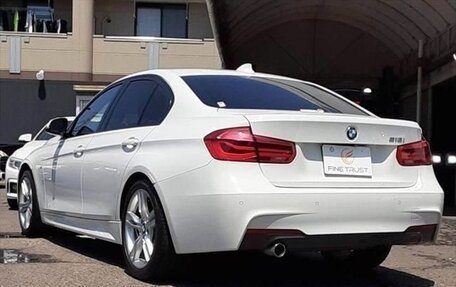 BMW 3 серия, 2019 год, 1 533 000 рублей, 6 фотография