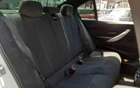 BMW 3 серия, 2019 год, 1 533 000 рублей, 27 фотография