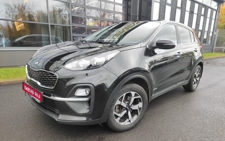 KIA Sportage IV рестайлинг, 2020 год, 2 490 000 рублей, 1 фотография