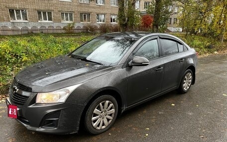 Chevrolet Cruze II, 2014 год, 800 000 рублей, 1 фотография