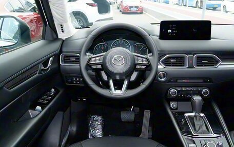 Mazda CX-5 II, 2025 год, 3 200 000 рублей, 10 фотография