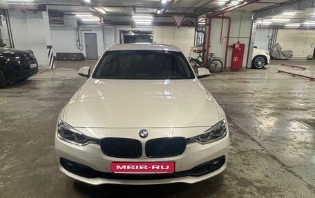 BMW 3 серия, 2018 год, 1 880 000 рублей, 1 фотография