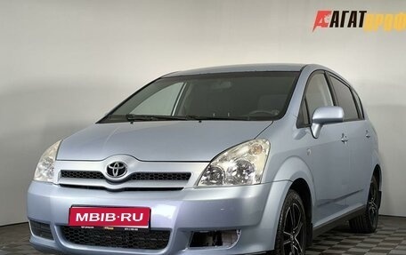 Toyota Corolla Verso I, 2006 год, 653 000 рублей, 1 фотография