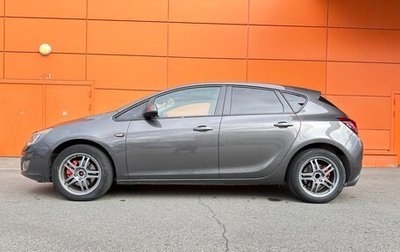 Opel Astra J, 2010 год, 645 000 рублей, 1 фотография
