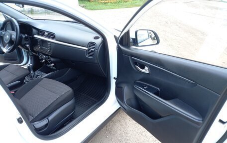 KIA Rio IV, 2020 год, 1 499 000 рублей, 11 фотография