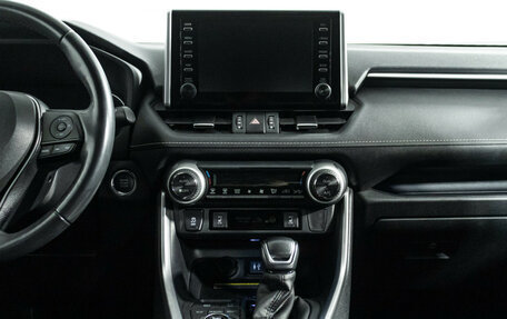 Toyota RAV4, 2019 год, 3 355 000 рублей, 14 фотография