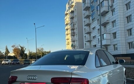 Audi A4, 2012 год, 1 350 000 рублей, 5 фотография