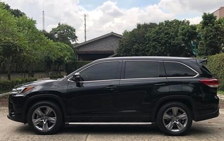 Toyota Highlander III, 2021 год, 2 949 001 рублей, 4 фотография