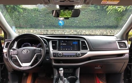 Toyota Highlander III, 2021 год, 2 949 001 рублей, 9 фотография