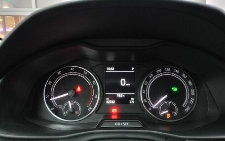 Skoda Rapid II, 2021 год, 1 795 000 рублей, 9 фотография
