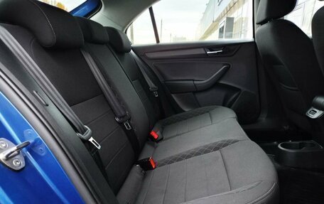 Skoda Rapid II, 2021 год, 1 795 000 рублей, 16 фотография