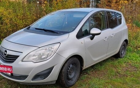 Opel Meriva, 2012 год, 499 999 рублей, 2 фотография