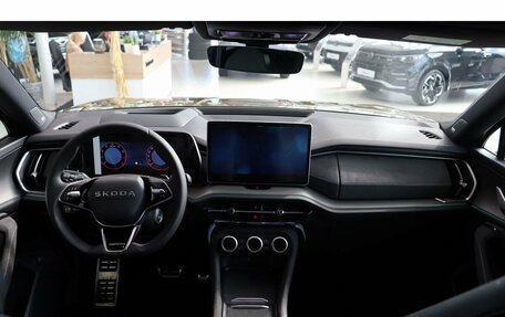 Skoda Kodiaq, 2025 год, 5 800 000 рублей, 10 фотография