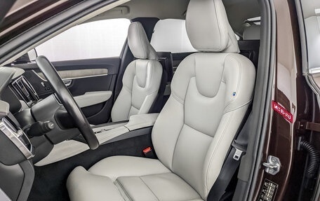 Volvo S90 II рестайлинг, 2021 год, 3 275 000 рублей, 20 фотография