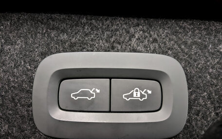 Volvo S90 II рестайлинг, 2021 год, 3 275 000 рублей, 29 фотография