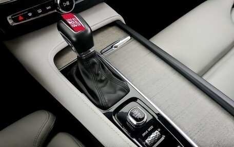 Volvo S90 II рестайлинг, 2021 год, 3 275 000 рублей, 30 фотография