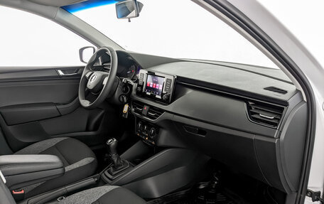 Skoda Rapid II, 2021 год, 1 675 000 рублей, 11 фотография