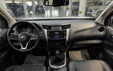 Nissan Navara (Frontier), 2024 год, 4 200 000 рублей, 5 фотография