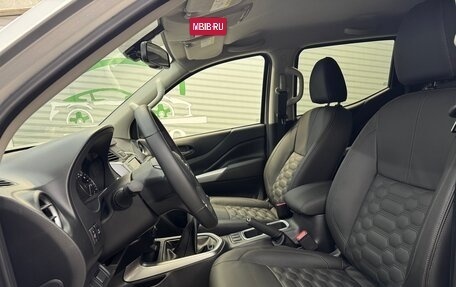 Nissan Navara (Frontier), 2024 год, 4 200 000 рублей, 8 фотография
