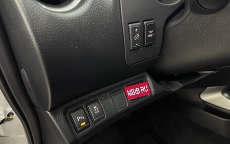 Nissan Navara (Frontier), 2024 год, 4 200 000 рублей, 10 фотография