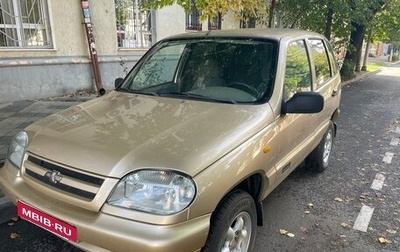 Chevrolet Niva I рестайлинг, 2005 год, 330 000 рублей, 1 фотография