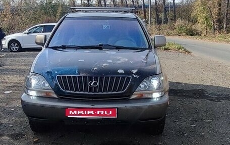 Lexus RX IV рестайлинг, 1998 год, 800 000 рублей, 1 фотография
