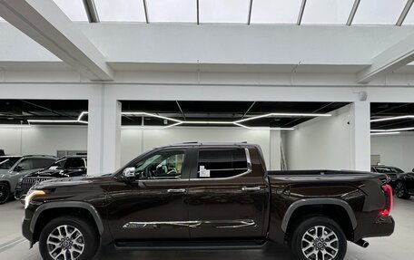 Toyota Tundra, 2024 год, 11 690 000 рублей, 4 фотография