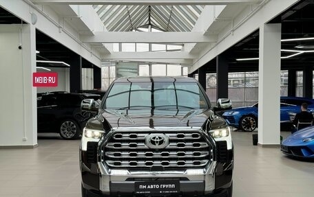 Toyota Tundra, 2024 год, 11 690 000 рублей, 2 фотография