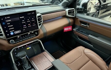 Toyota Tundra, 2024 год, 11 690 000 рублей, 25 фотография