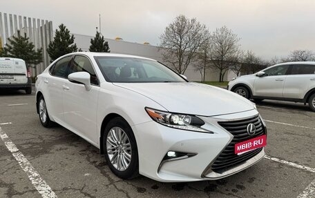 Lexus ES VII, 2016 год, 3 050 000 рублей, 1 фотография