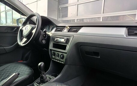 Skoda Rapid I, 2015 год, 769 000 рублей, 6 фотография