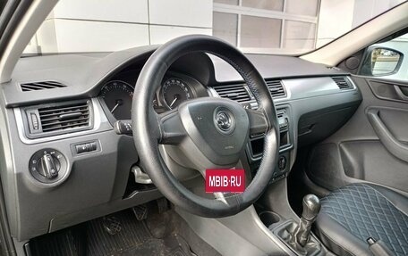 Skoda Rapid I, 2015 год, 769 000 рублей, 5 фотография