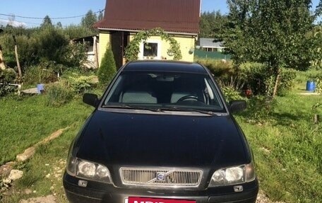 Volvo V40 I, 2001 год, 250 000 рублей, 1 фотография