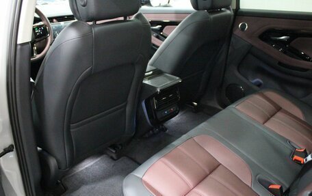 Land Rover Range Rover Evoque II, 2025 год, 6 490 000 рублей, 19 фотография